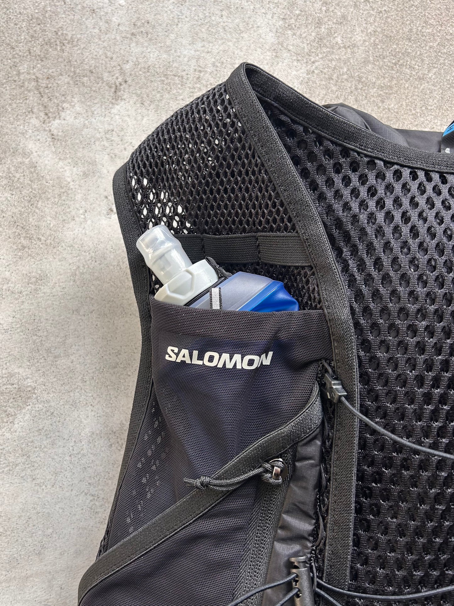 SALOMON サロモン / ACTIVE SKIN 12 WITH FLASK アクティブ スキン 12 ウィズ フラスク ブラック