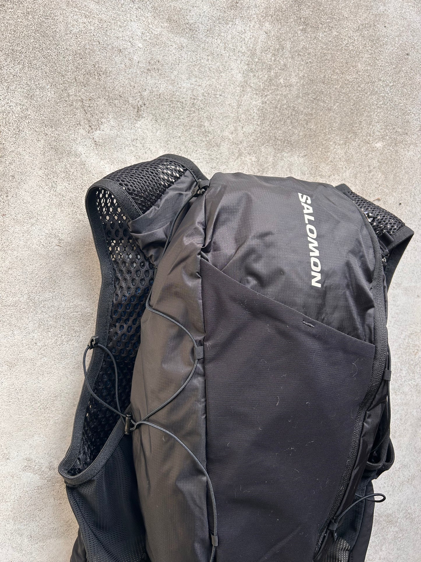 SALOMON サロモン / ACTIVE SKIN 12 WITH FLASK アクティブ スキン 12 ウィズ フラスク ブラック