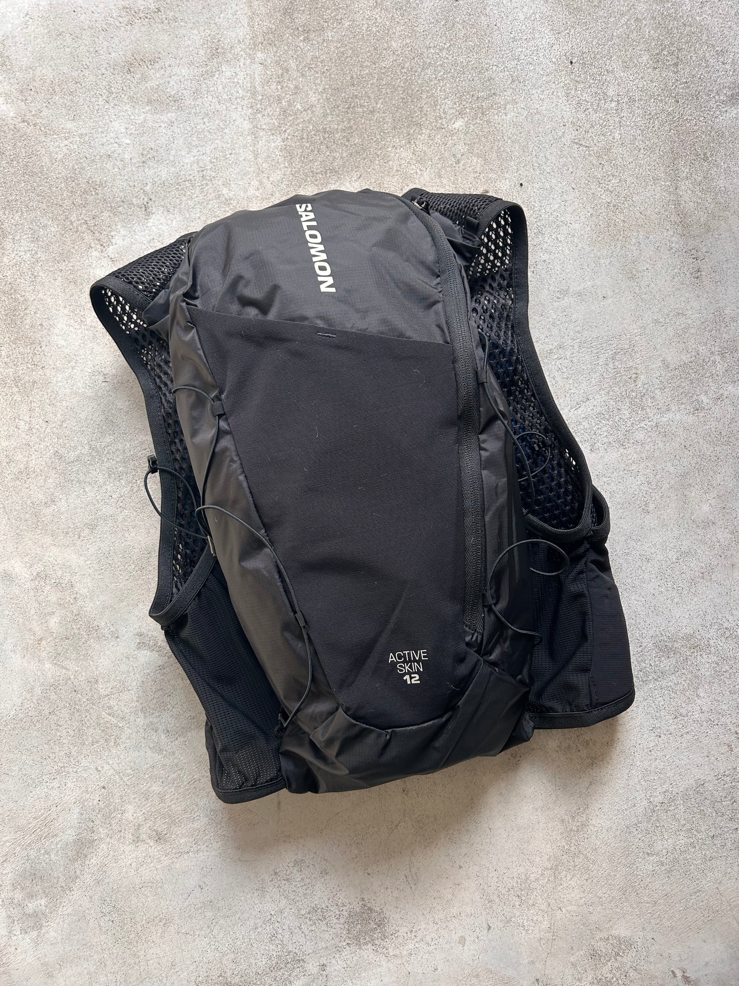 SALOMON サロモン / ACTIVE SKIN 12 WITH FLASK アクティブ スキン 12 ウィズ フラスク ブラック