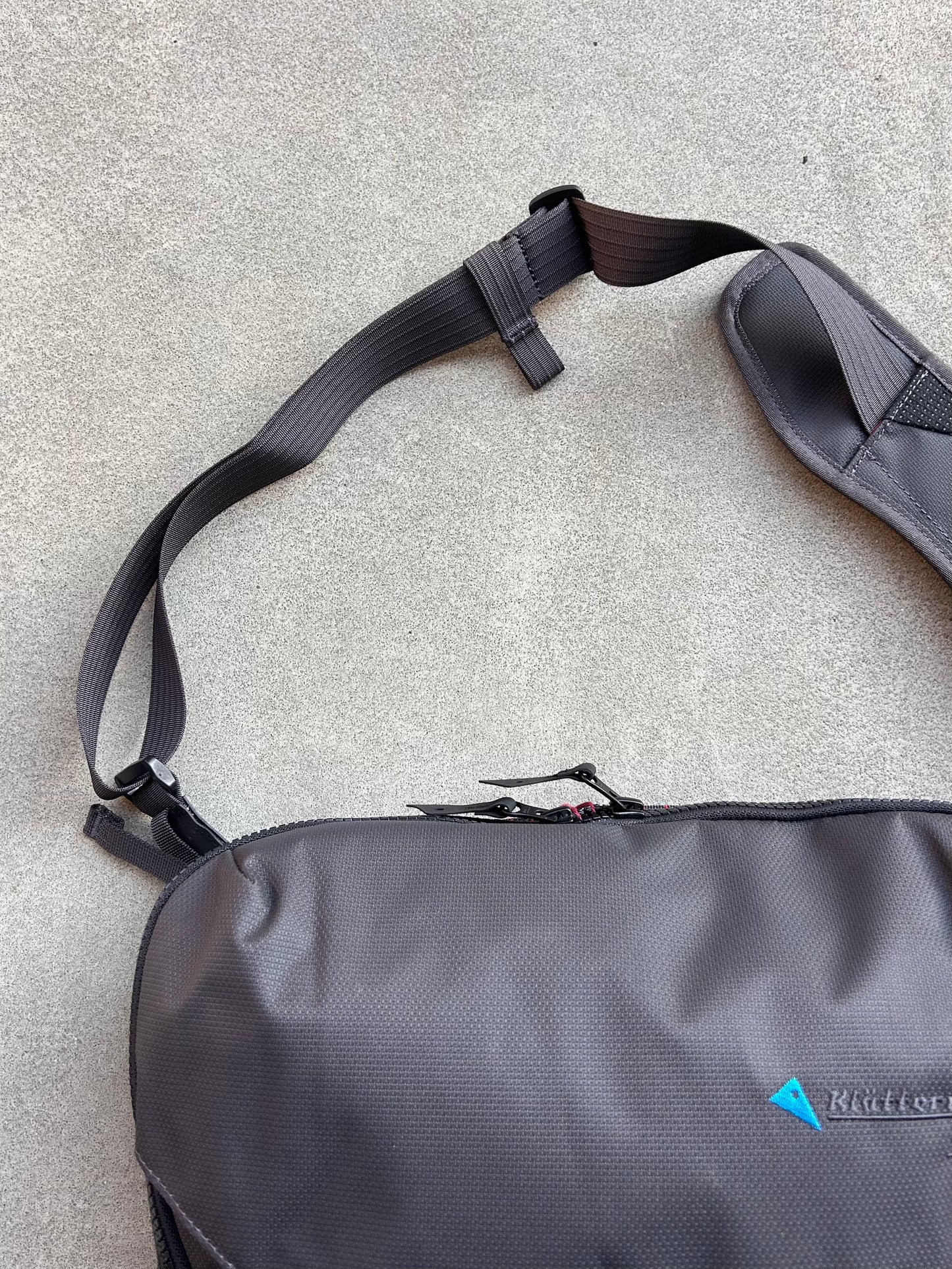 Klattermusen クレッタルムーセン / Gaut Messenger Bag ガウト メッセンジャー バッグ