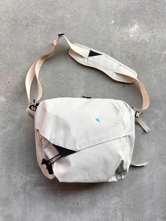 Klattermusen クレッタルムーセン / Gaut Messenger Bag ガウト メッセンジャー バッグ