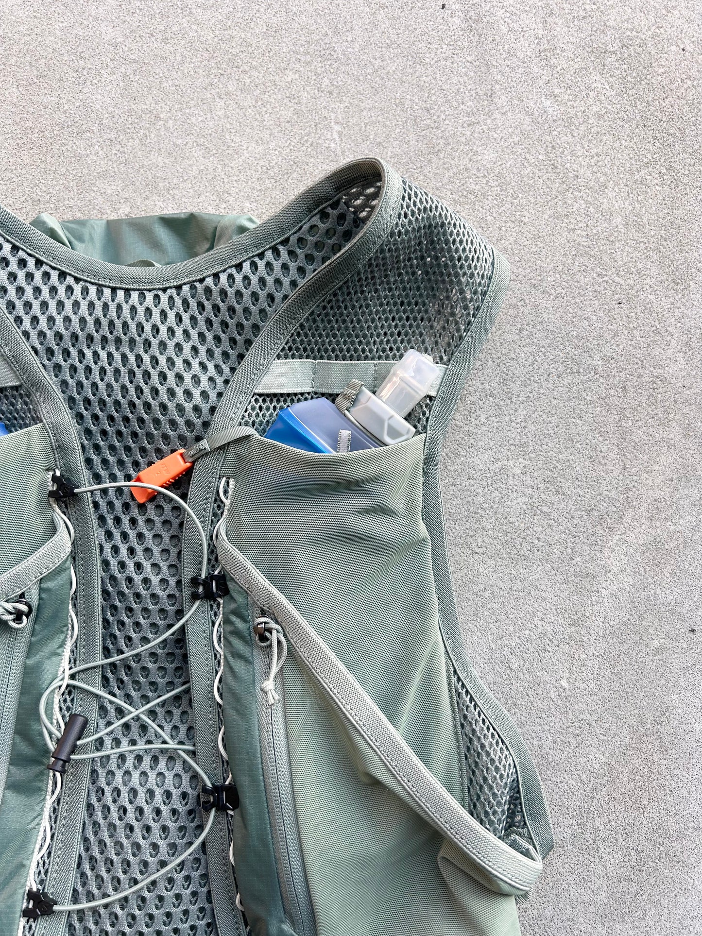 SALOMON サロモン / SALOMON ACTIVE SKIN 12 with flaskサロモン アクティブ スキン 12 ウィズ フラスク