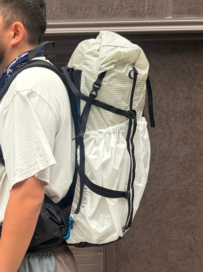 KARRIMOR カリマー / thrush 40 スラッシュ Feather White フェザーホワイト