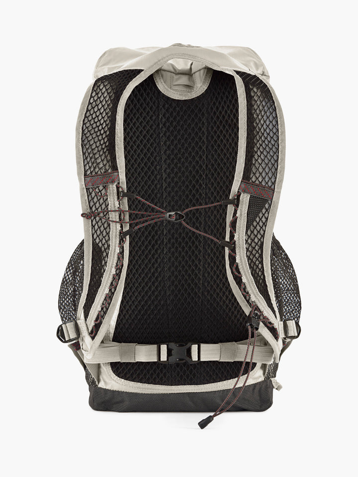 Klattermusen クレッタルムーセン / Fjörm 18L フィヨルム18L