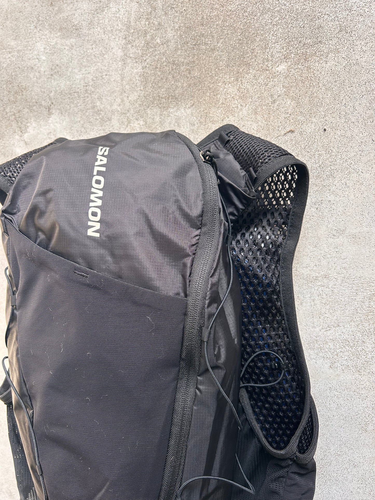 SALOMON サロモン / ACTIVE SKIN 12 WITH FLASK アクティブ スキン 12 ウィズ フラスク ブラック