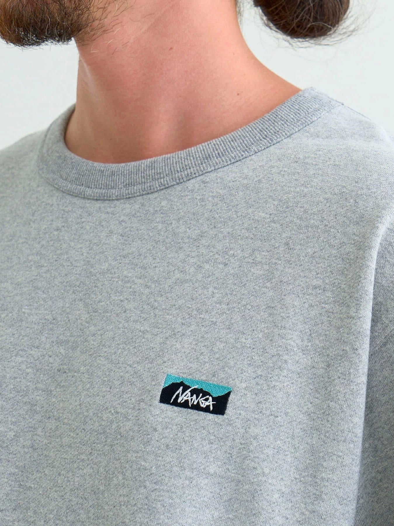 NANGA ナンガ / ECO HYBRID MINI BOX LOGO EMBROIDERY SWEATSHIRT(UNISEX) エコハイブリッド ミニボックスロゴ エンブロイダリー スウェットシャツ(ユニセックス)