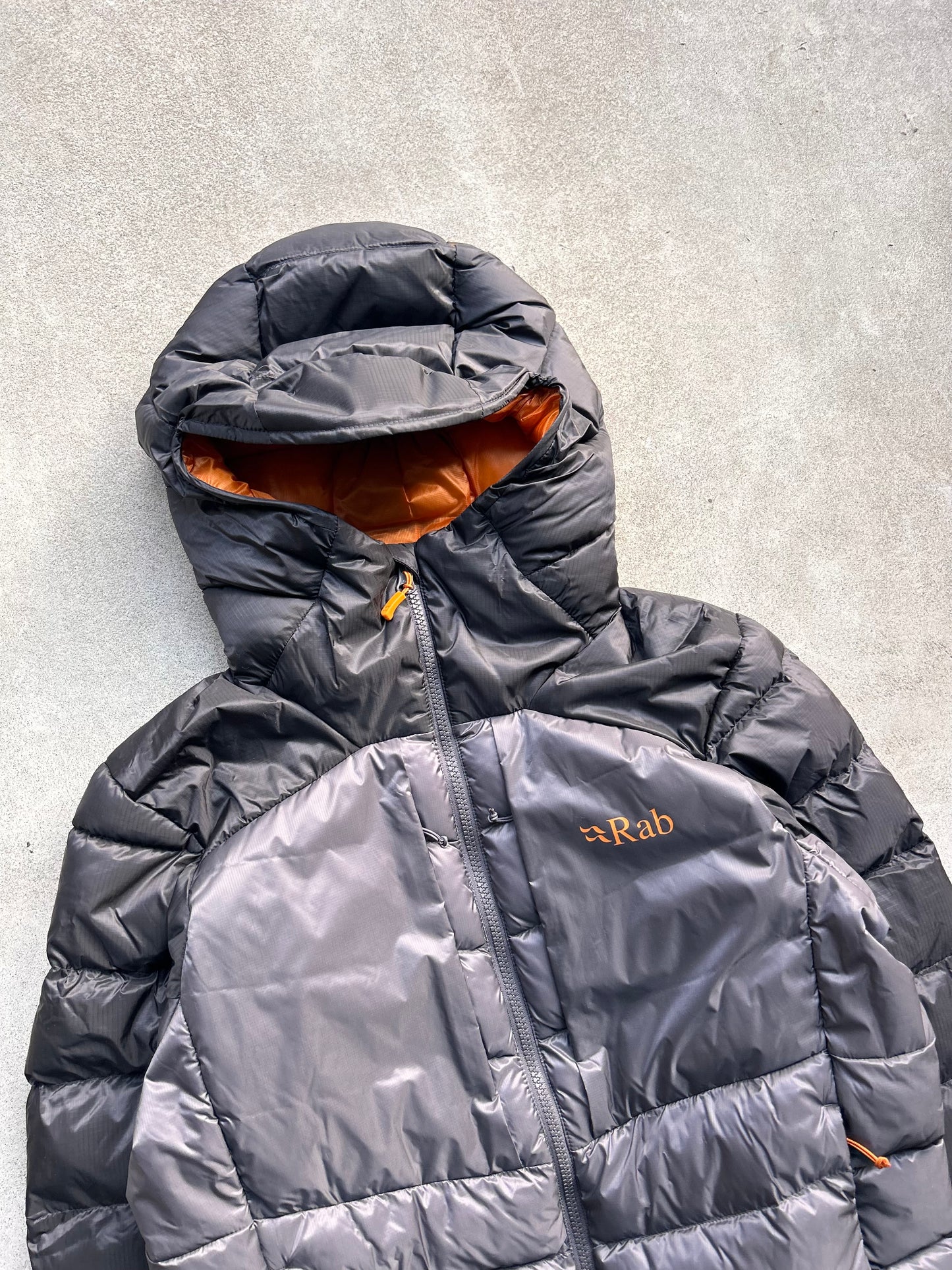 Rab ラブ /  Cirrus Ultra Hoody シラスウルトラフーディー