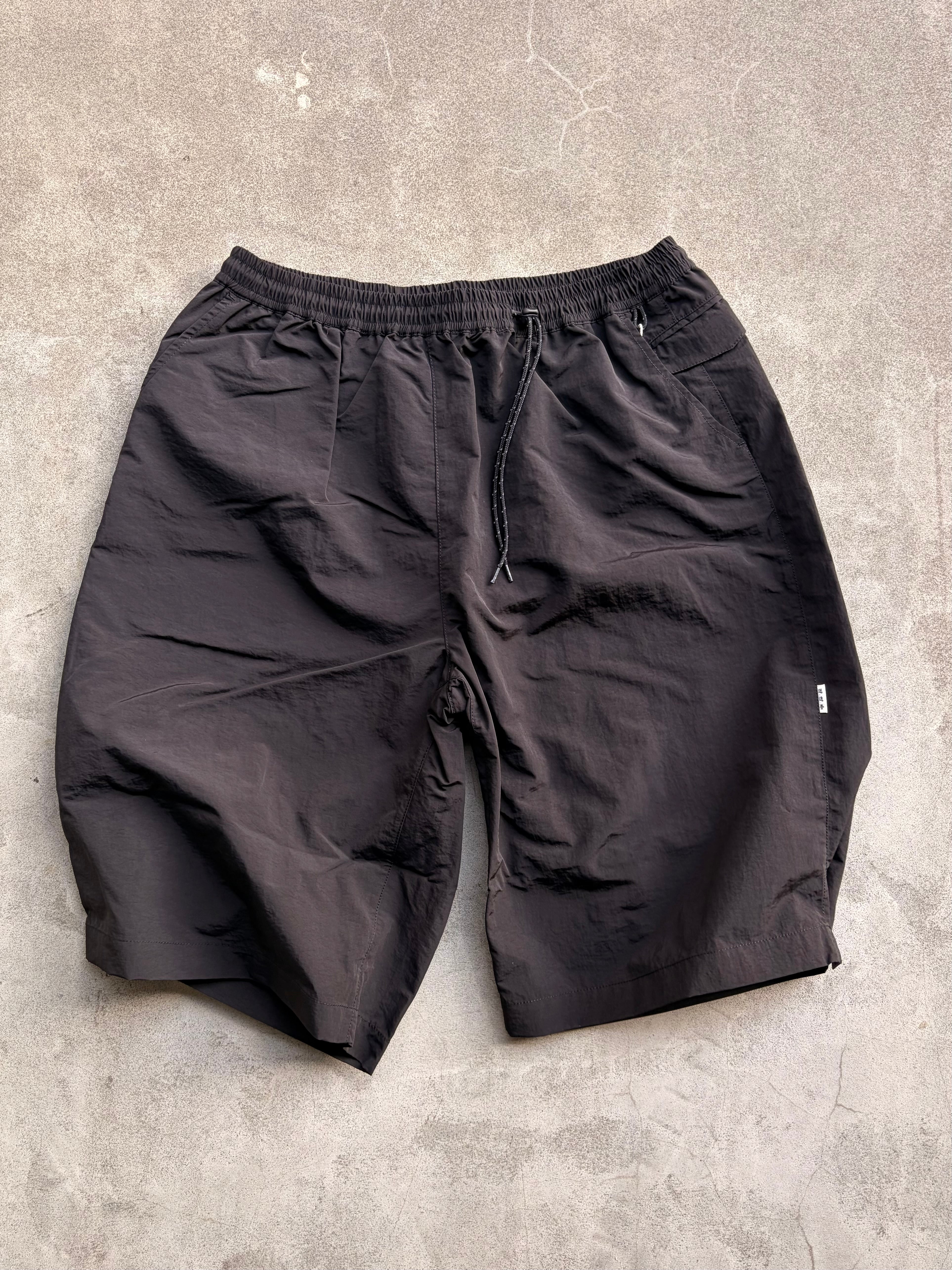 迷迭香 マンネンロウ / NYLON HARVEST LOOSE SHORTS ナイロン