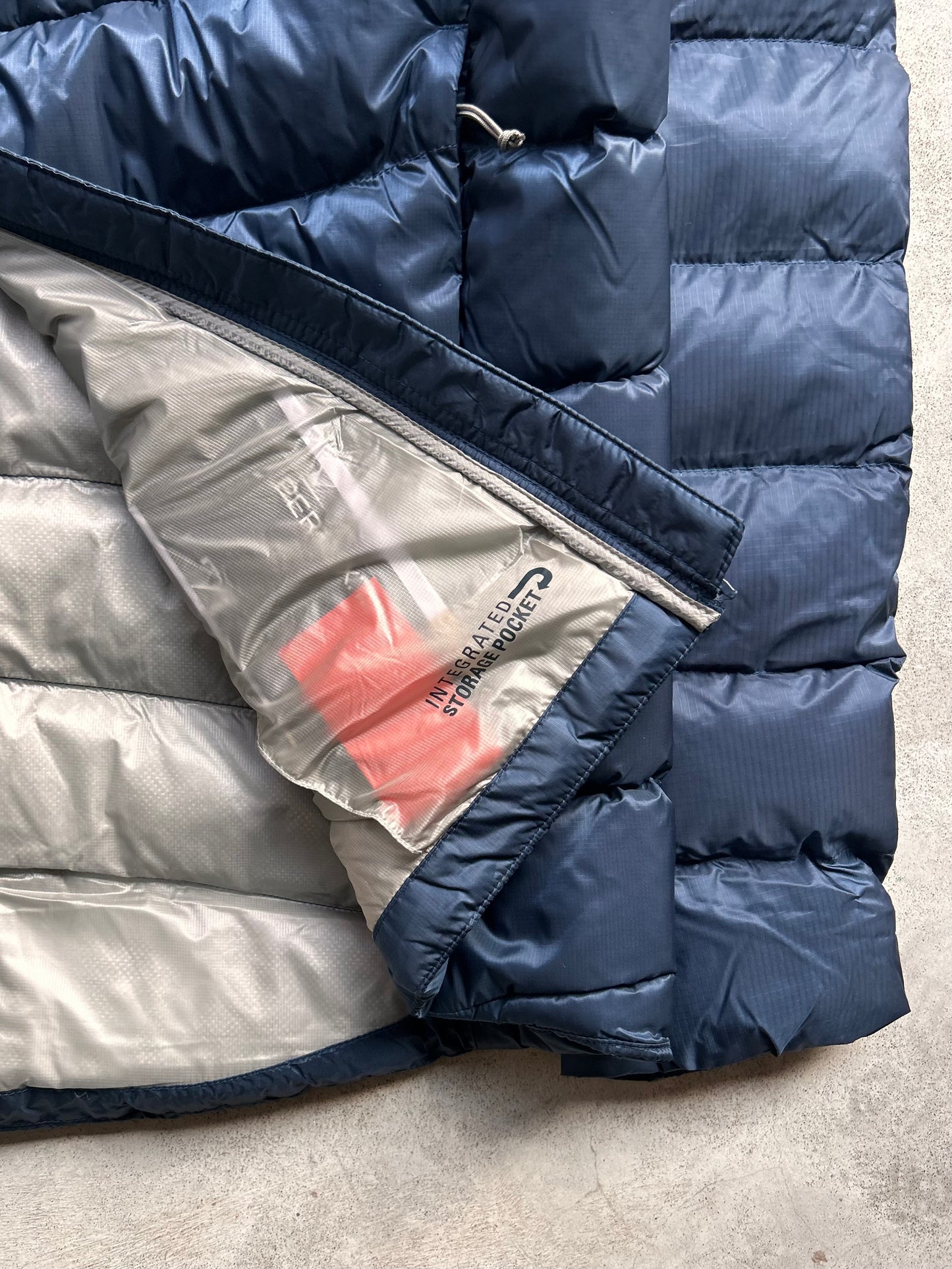 Rab ラブ /  Cirrus Ultra Hoody シラスウルトラフーディー