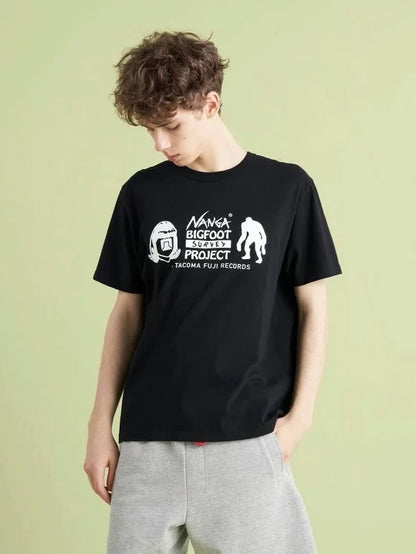 NANGA ナンガ / NANGA×TACOMA FUJI RECORDS BIGFOOT SURVEY PROJECT LOGO TEE / ナンガ×タコマフジレコード ビッグフットサーベイプロジェクト ロゴティー