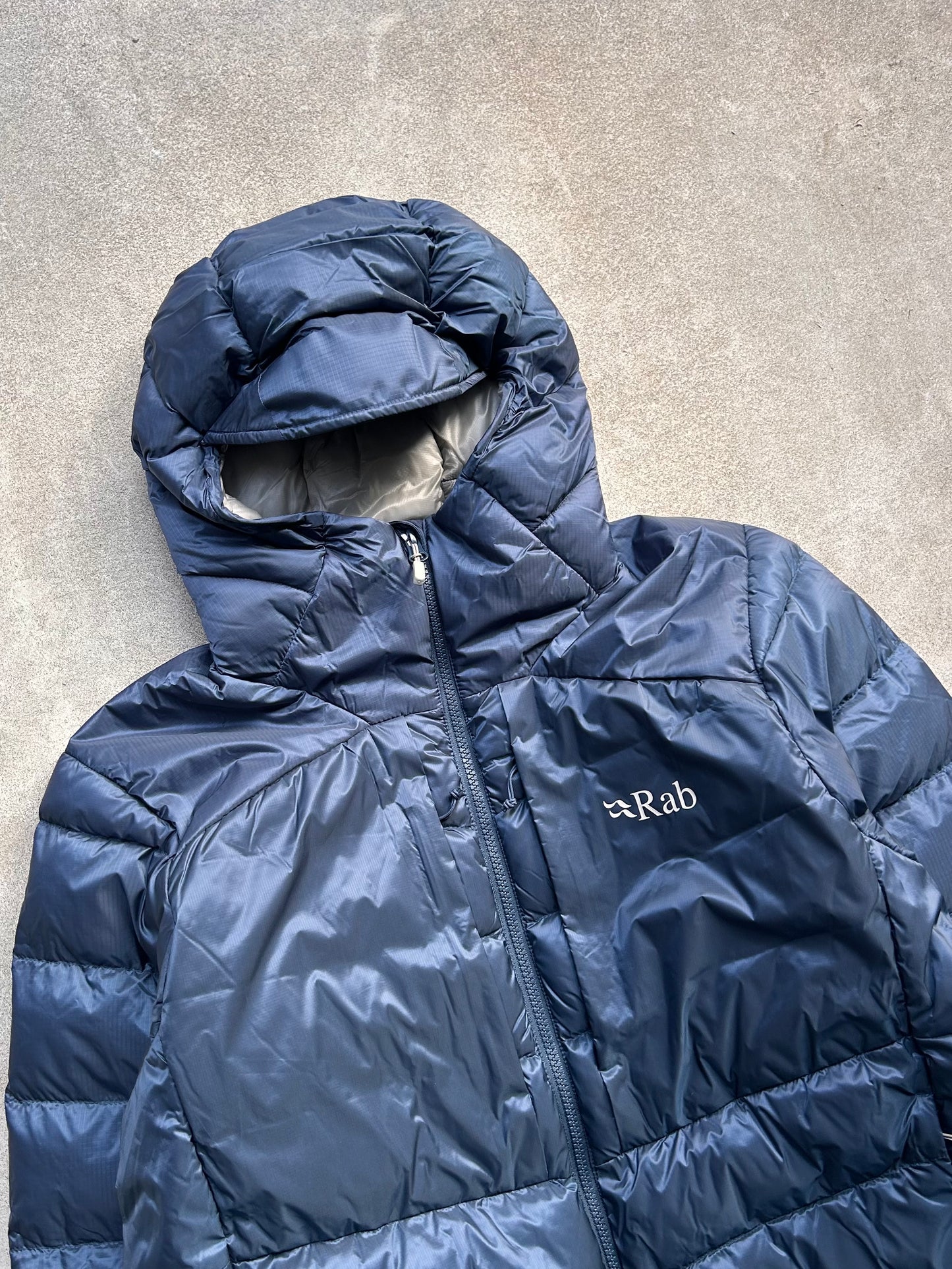 Rab ラブ /  Cirrus Ultra Hoody シラスウルトラフーディー