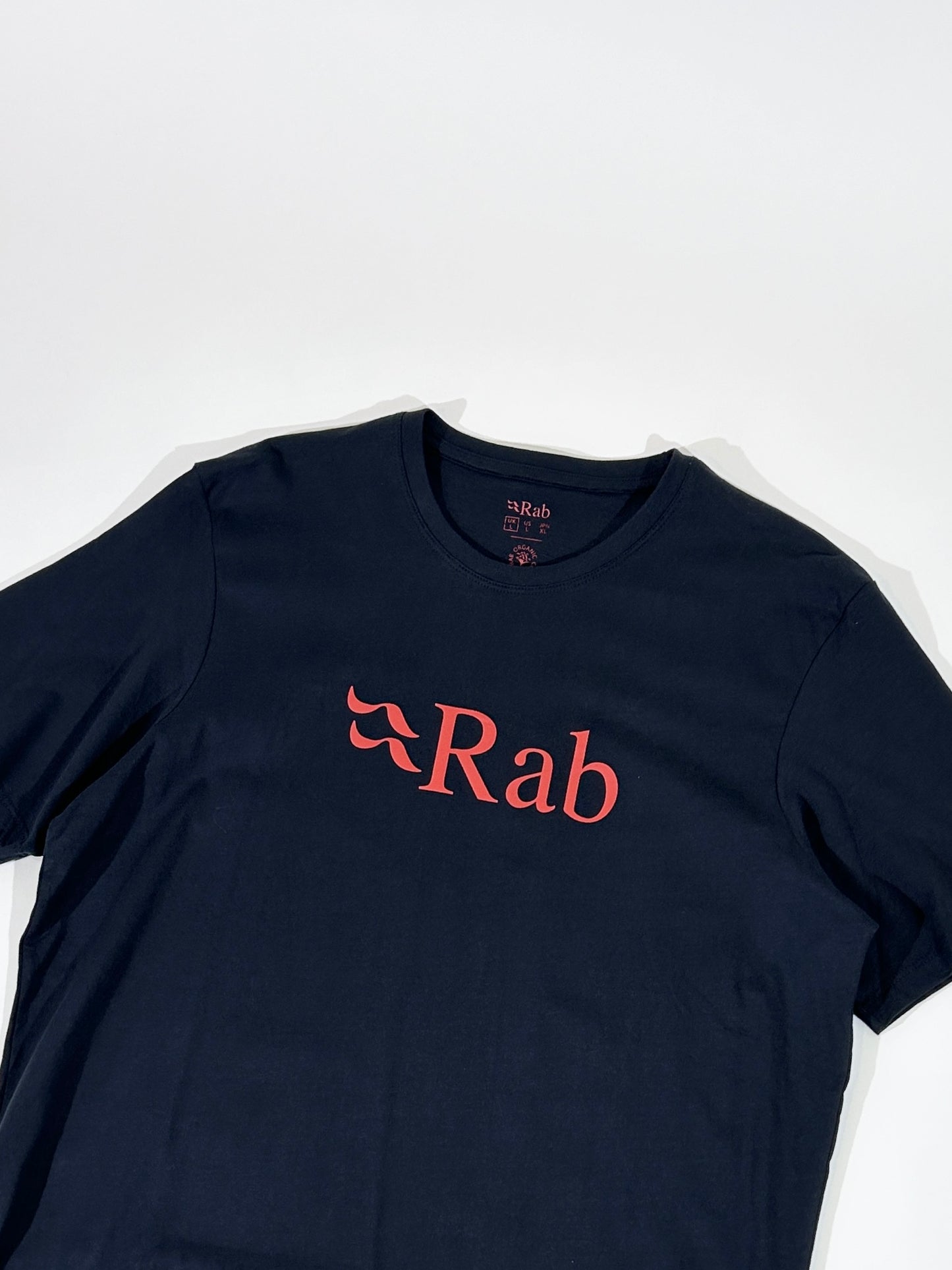 【SALE】Rab ラブ / Stance Logo SS スタンスロゴSS