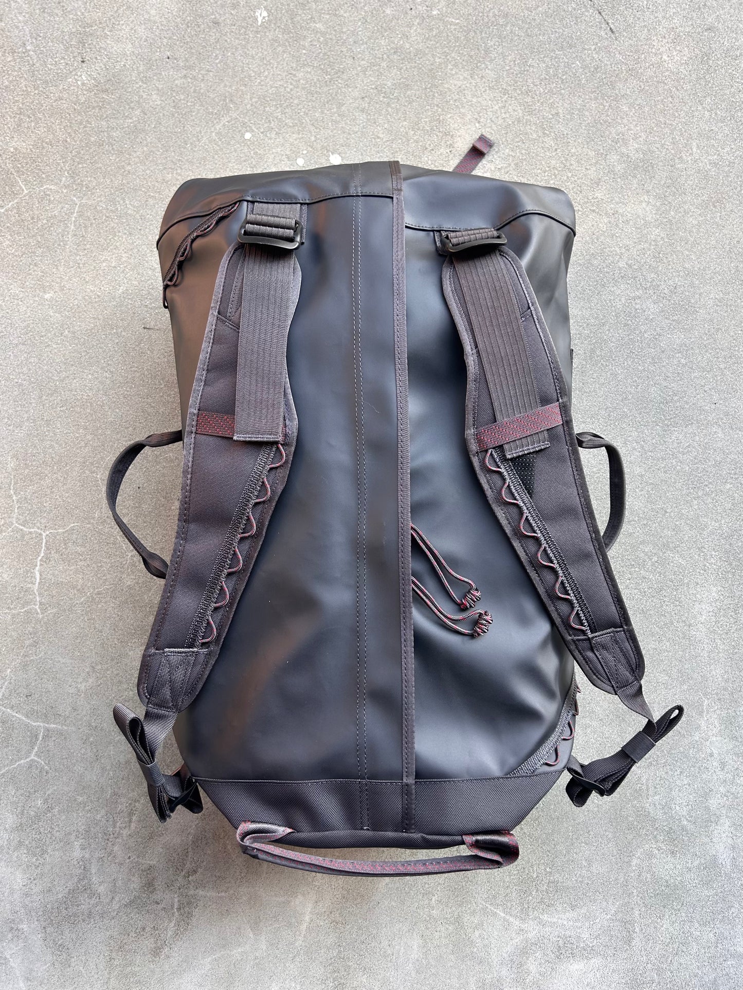 Klattermusen クレッタルムーセン / Ydalir Duffelbag 40L イダリア ダッフルバッグ 40L