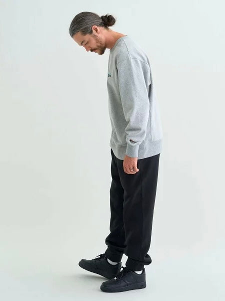 NANGA ナンガ / ECO HYBRID MINI BOX LOGO EMBROIDERY SWEATSHIRT(UNISEX) エコハイブリッド ミニボックスロゴ エンブロイダリー スウェットシャツ(ユニセックス)